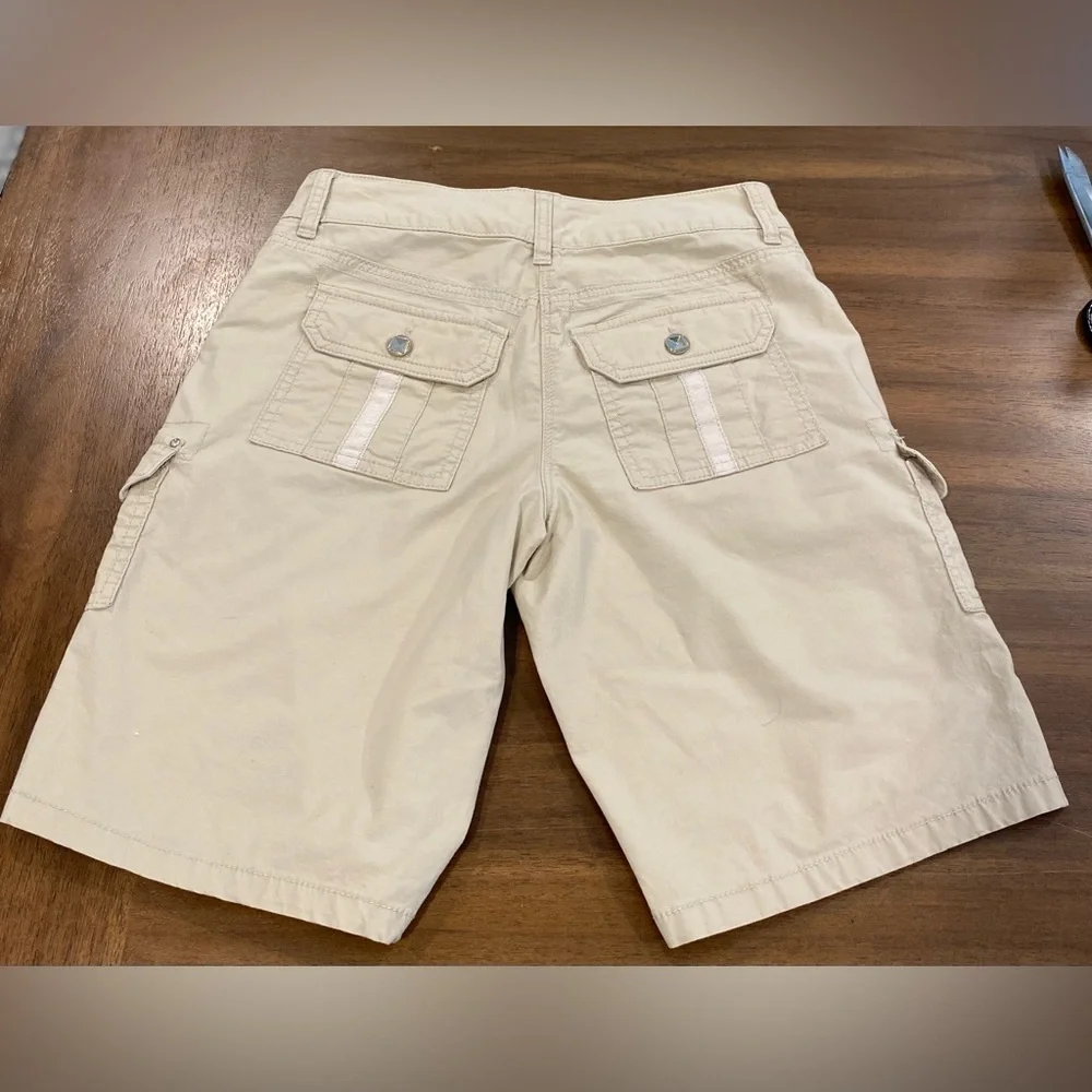 White House Black Market Khaki Jewel Cargo Shorts Size 00